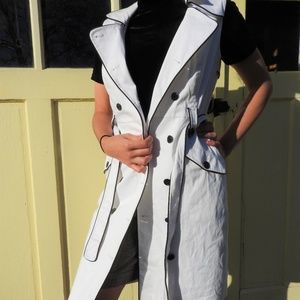 CALVIN KLEIN BUTTON UP WHITE DRESS